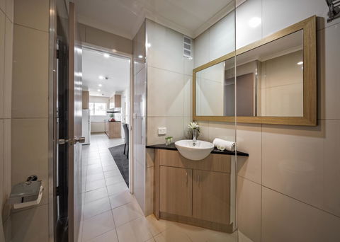 Best Western Hobart - Tourism Canberra 1