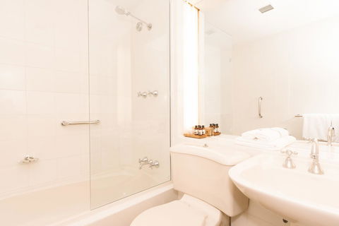 Hadley\'s Orient Hotel - Tourism Canberra 39