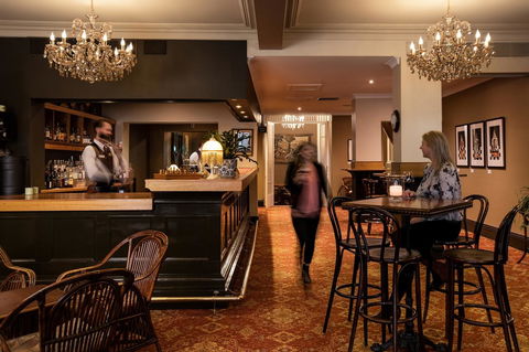 Hadley\'s Orient Hotel - Tourism Canberra 15