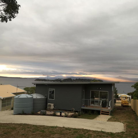 Couples Getaway On Bruny Island - Tourism Canberra 8