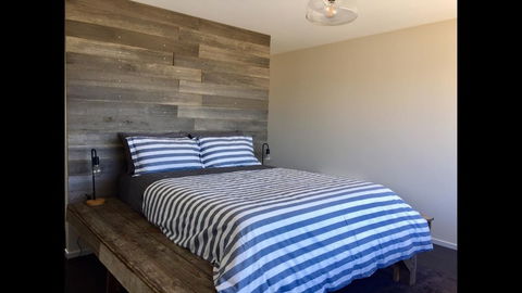 Couples Getaway On Bruny Island - Tourism Canberra 10