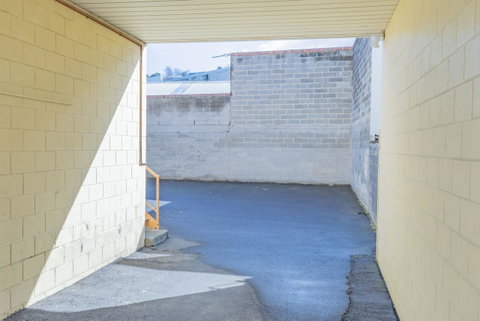 4 Bedroom House - Hobart CBD - Free Parking - Free WIFI - Tourism Canberra 26