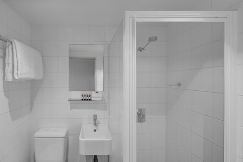 Travelodge Hotel Hobart - Tourism Canberra 8