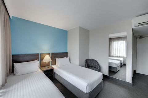 Travelodge Hotel Hobart - Tourism Canberra 11