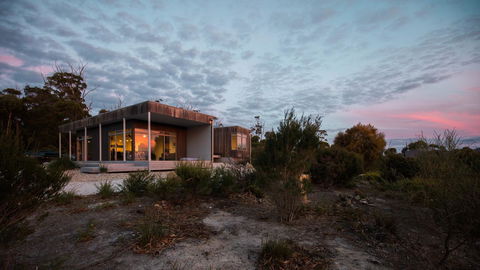 Aplite House - Tourism Canberra 3