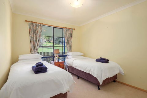 Omaroo Cottage Bruny Island - Tourism Canberra 10