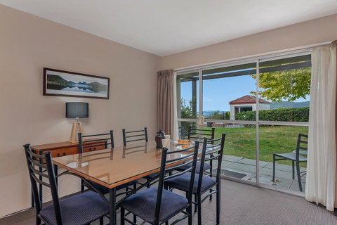 Bay View Villas - Tourism Canberra 9
