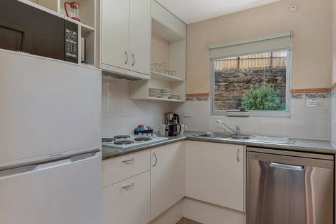 Bay View Villas - Tourism Canberra 44