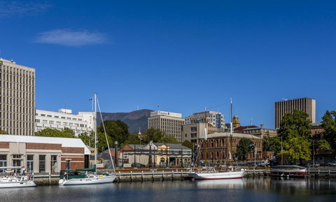 Lenna Of Hobart - Tourism Canberra 24