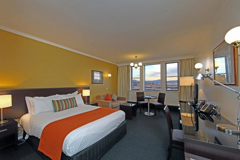 Lenna Of Hobart - Tourism Canberra 4