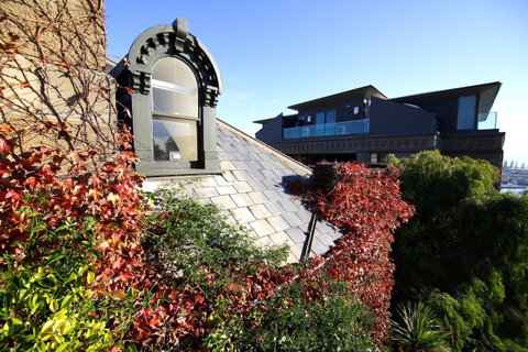 Lenna Of Hobart - Tourism Canberra 35