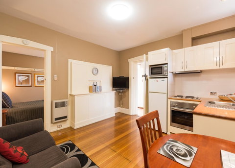 Graham Apartments - Tourism Canberra 40
