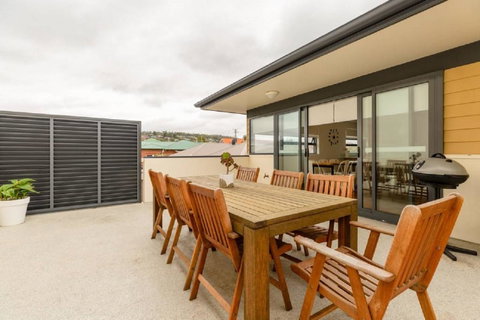 Kangaroo Bay Apartments - Tourism Canberra 20