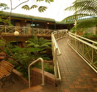 Mayfair Plaza Motel - Tourism Canberra