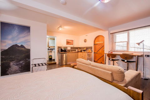 Jones On Wilson Boutique B&B - Tourism Canberra 18