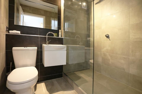 Hotel Launceston - Tourism Canberra 6