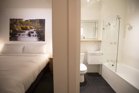 Hotel Launceston - Tourism Canberra 10