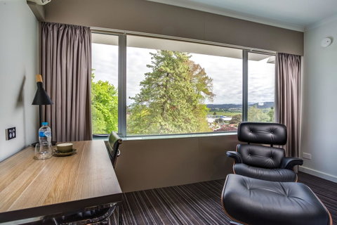 Hotel Launceston - Tourism Canberra 4