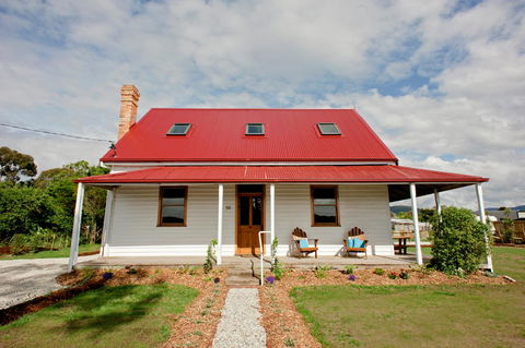 The Holiday Home People - Tourism Canberra 18