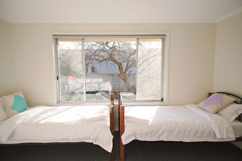 The Holiday Home People - Tourism Canberra 17