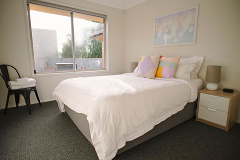 The Holiday Home People - Tourism Canberra 12