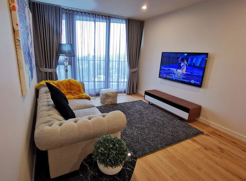 NEW 2 Rooms 2 Baths Apartment In Glen Waverley - Tourism Canberra 2