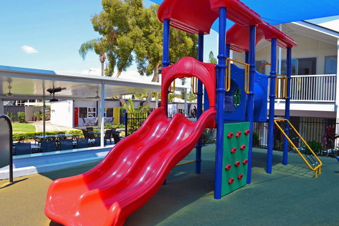 Nobby Beach Holiday Village - Tourism Canberra 2