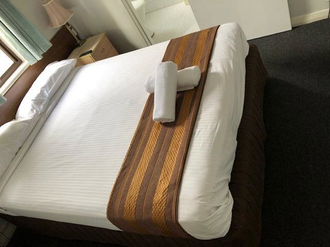 Normandie Inn And Function Centre - Tourism Canberra 1