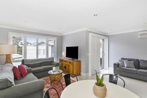 North Harbour - Tourism Canberra 2