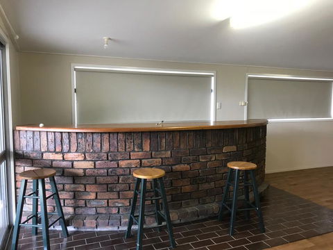O'Shea's Royal Hotel - Tourism Canberra 2