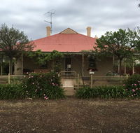 Oakwood Cottage - Tourism Canberra