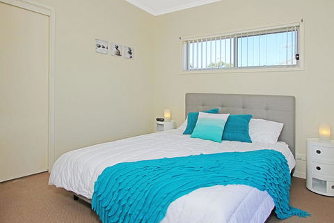 Ocean 1/42, Mollymook - Tourism Canberra 2