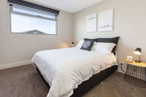 OCEAN BEACH RETREAT - SORRENTO - Tourism Canberra 1