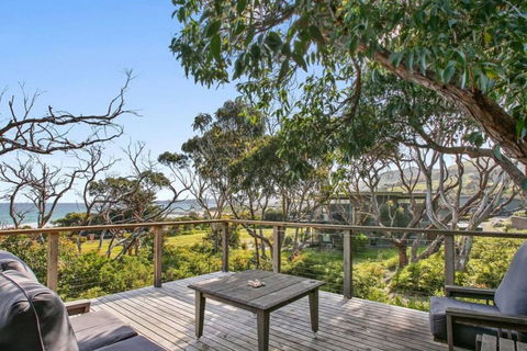 OCEAN ESCAPE - The Ultimate Luxury Beach House - Tourism Canberra 3