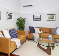 Ocean Mist Cottage - across from pet friendly beach - Tourism Canberra