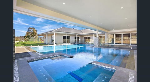 ON Keppies Bed And Breakfast Farm Paterson NSW - Tourism Canberra 2