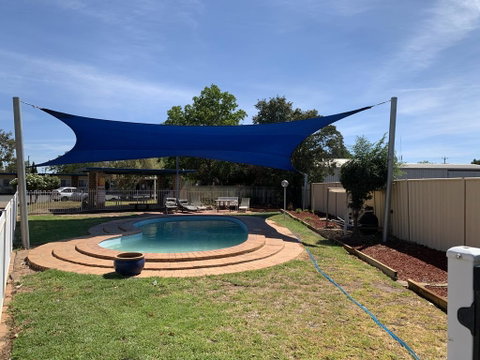 Orana Windmill Motel - Tourism Canberra 2