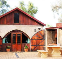 Outback Cellar  Country Cottage - Tourism Canberra