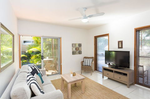 OUTRIGGER - Tourism Canberra 3