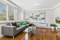 Oversized apartment close to city parks MCG
