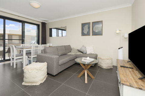 Pacific Court,Unit 10 - Tourism Canberra 2