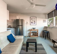 PADDINGTON PAD with PARKING  SMART TV  POOL - Tourism Canberra