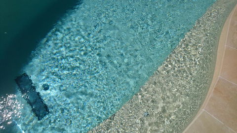 Palm Lakeside Holiday Home - Bowen, Whitsundays, Queensland - Tourism Canberra 1