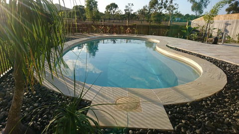 Palm Lakeside Holiday Home - Bowen, Whitsundays, Queensland - Tourism Canberra 3
