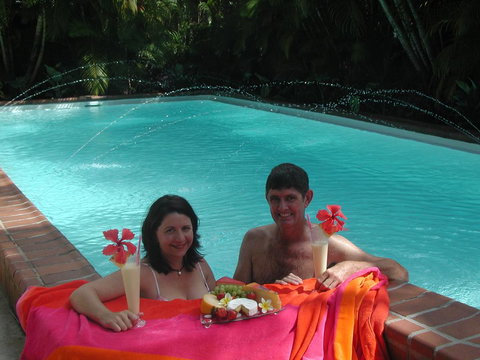 Palm View Holiday Apartments - Tourism Canberra 3