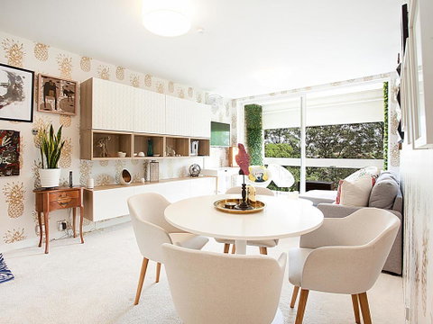 PANAMA-hosted By:L'Abode Accommodation - Tourism Canberra 0