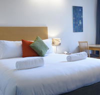 Parkwood Motel  Apartments - Tourism Canberra