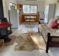 Pear Tree Cottage at Amiens - Tourism Canberra