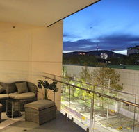 Perfectly Located Modern Apartment - Canberra CBD - Tourism Canberra