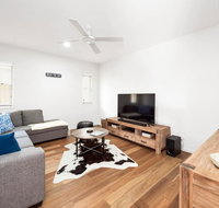 Pet Friendly new house Peregian Breeze Drive Peregian Beach - Tourism Canberra